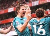 PSG با مدافع بورنموث به توافق رسید