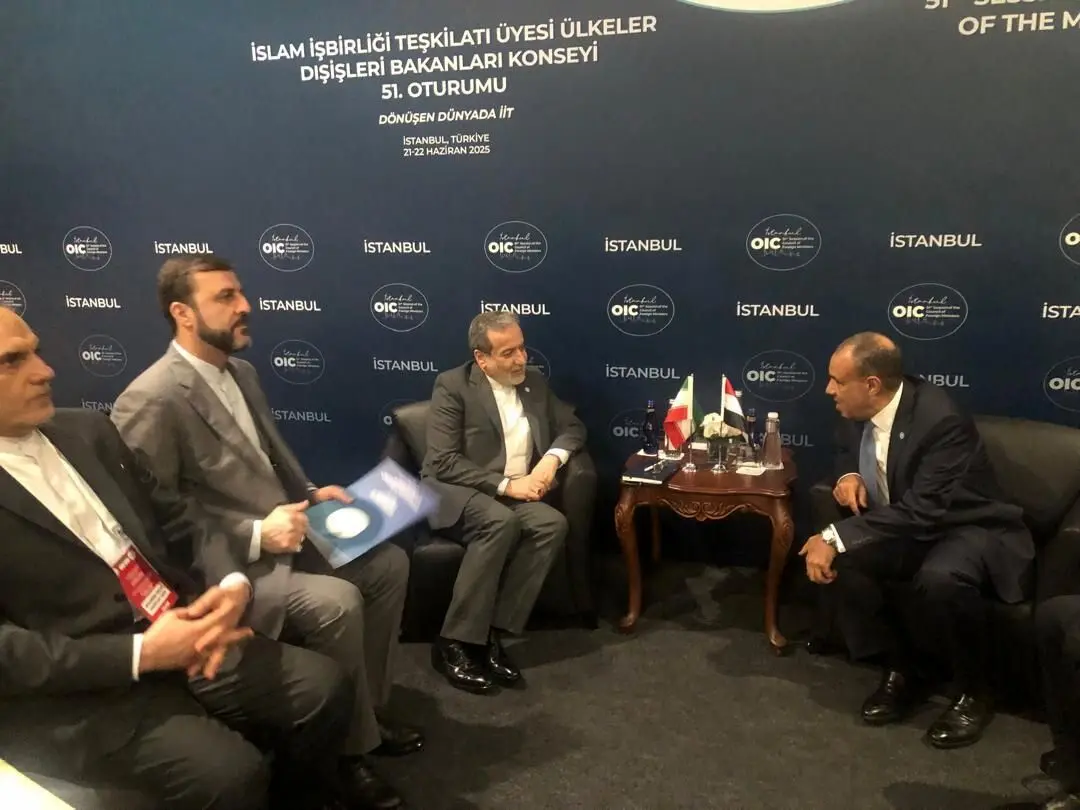 دیدار عراقچی با همتای مصری اش در استانبول