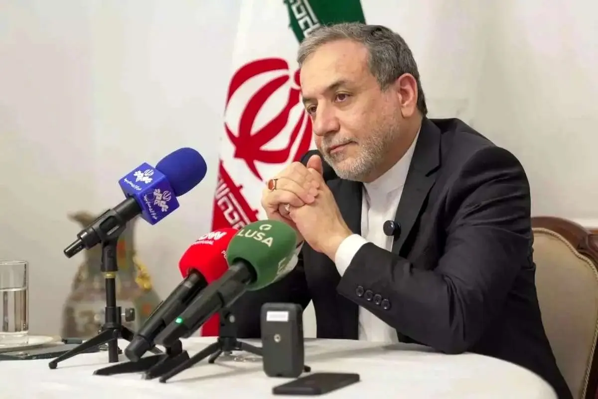 هشدار عراقچی نسبت به مشارکت نظامی مستقیم آمریکا