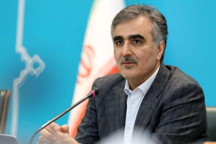 فرزین: کل شبکه بانکی سیستم پشتیبان دارد/پرداخت کالابرگ بزودی /مردم تحت تاثیر عملیات روانی دشمن قرار نگرفتند