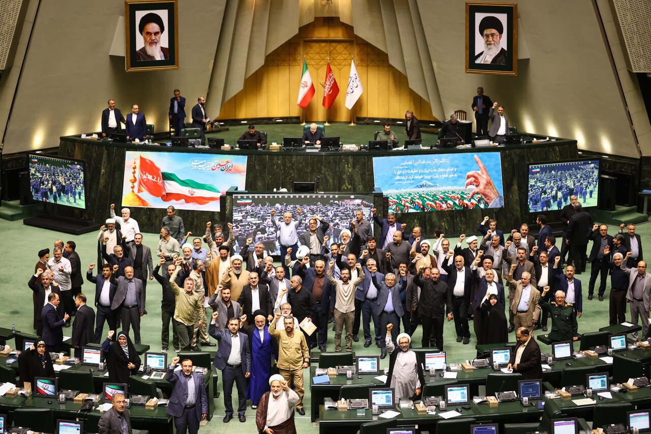 جلسه علنی چهارم تیر ماه مجلس