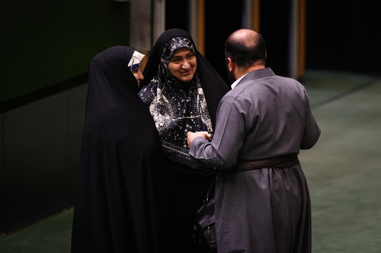 جلسه علنی چهارم تیر ماه مجلس