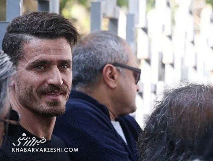 استوری وریا؛ بدون حکم کافه ام را بستند