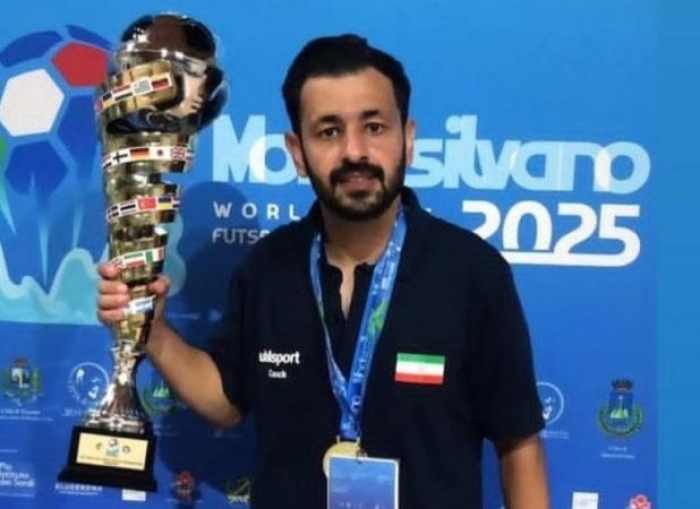 صانعی: به معنای واقعی جنگیدیم و قهرمان شدیم
