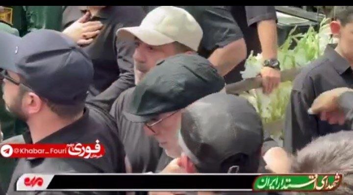 تصویری از حضور سردار قاآنی در مراسم تشییع شهید حاجی زاده / سردار فدوی و حسین طائب هم آمده بودند