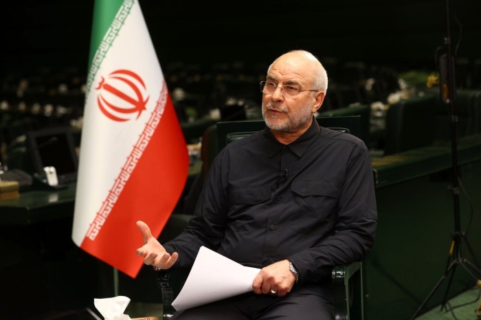 قالیباف: یک اتوبان شهید همت از ایران به رژیم صهیونیستی باز کرده بودیم و موشک‌ها مرتب در آن شلیک می‌شدند