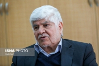 محمد هاشمی: هر چیزی که باعث تفرقه باشد، بازی در زمین دشمن است