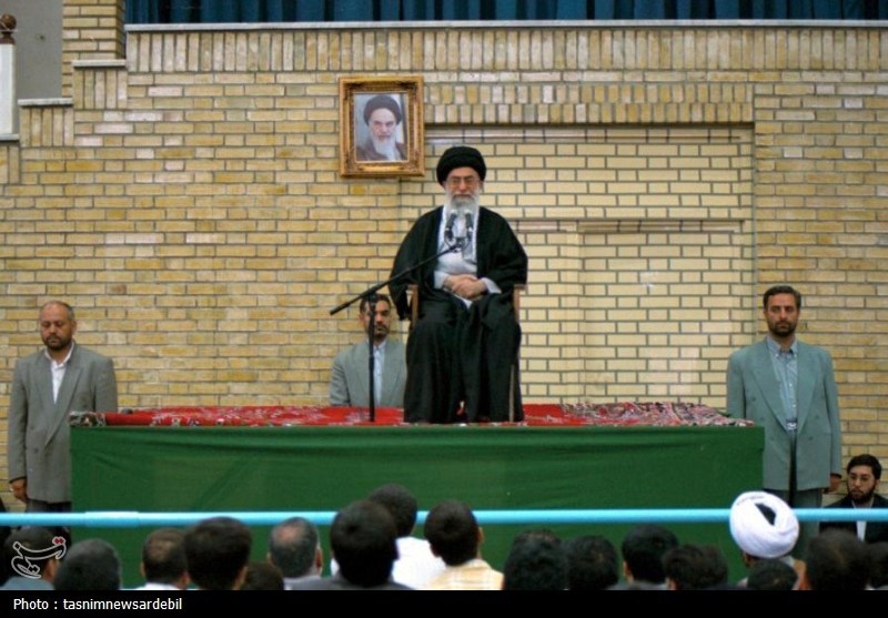 بازخوانی سفر رهبر معظم انقلاب به دیار دارالارشاد