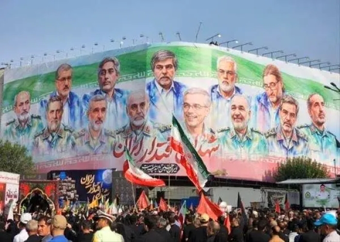 برگزاری سوپر جام بین استقلال - تراکتور با نام «شهدای مدافع وطن و اقتدار ایران»