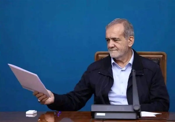 سخنگوی دولت: رییس‌جمهور خواستار شنیدن نظرات مردم و نخبگان درباره لایحه فضای مجازی شد