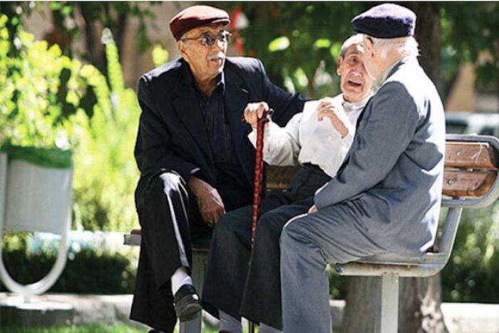 بسته سفر 12/000/000 تومان اقساطی برای بازنشستگان