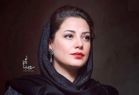 «طناز طباطبایی» در 27 سالگی با لباس «رفتگری»؛ سال 1390