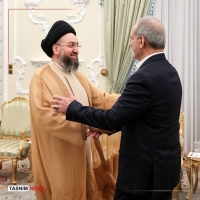 تأکید حکیم و پزشکیان بر تعمیق روابط راهبردی ایران و عراق و همکاری برای ثبات منطقه
