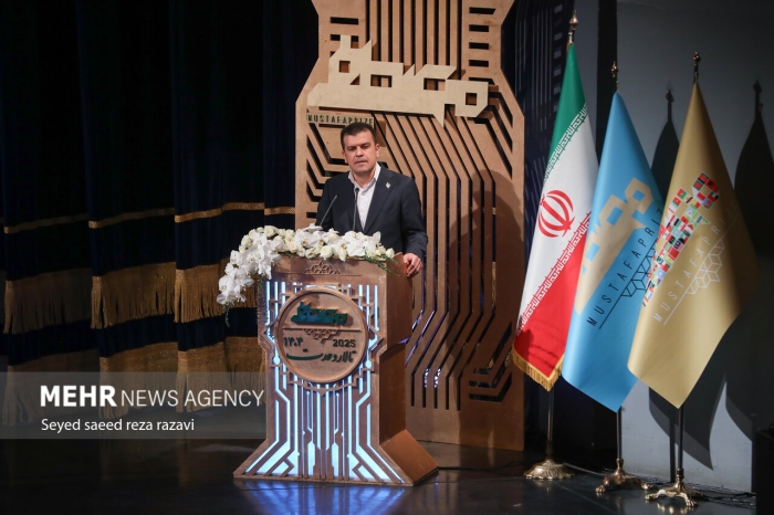 وحدت در دنیای امروز به معنای به‌اشتراک‌گذاری زیرساخت‌های علمی است