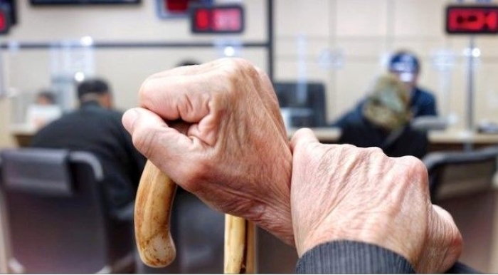 هشدار به بازنشستگان درباره واریز 380 میلیون دوران کرونا | فریب نخورید