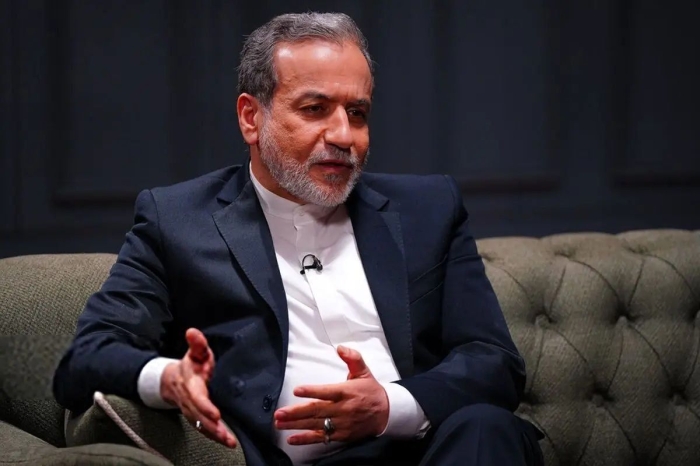 عراقچی راهی وین شد