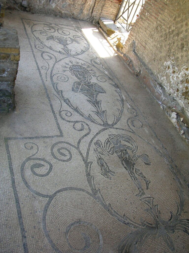 1280px-Settore_delle_Terme_di_Venere_1-768x1024