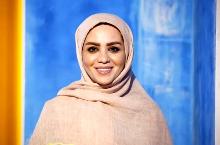 چهره باورنکردنی خانم مجری در خارج از محیط صدا و سیما