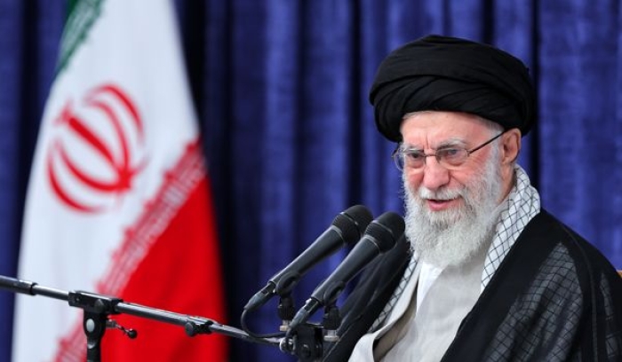 رهبر انقلاب: در وضع کنونی مذاکره با دولت آمریکا هیچ سودی برای ما ندارد