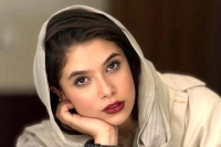 قاب زیبای مادر و دختری در کنسرت سهراب پاکزاد؛ نفس بازغی و مادرش!