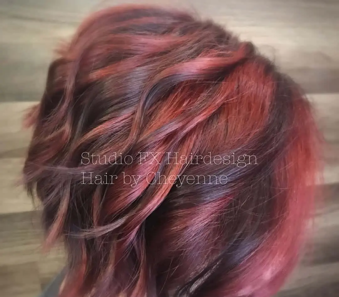 layered-hairstyle-with-soft-waves-8
