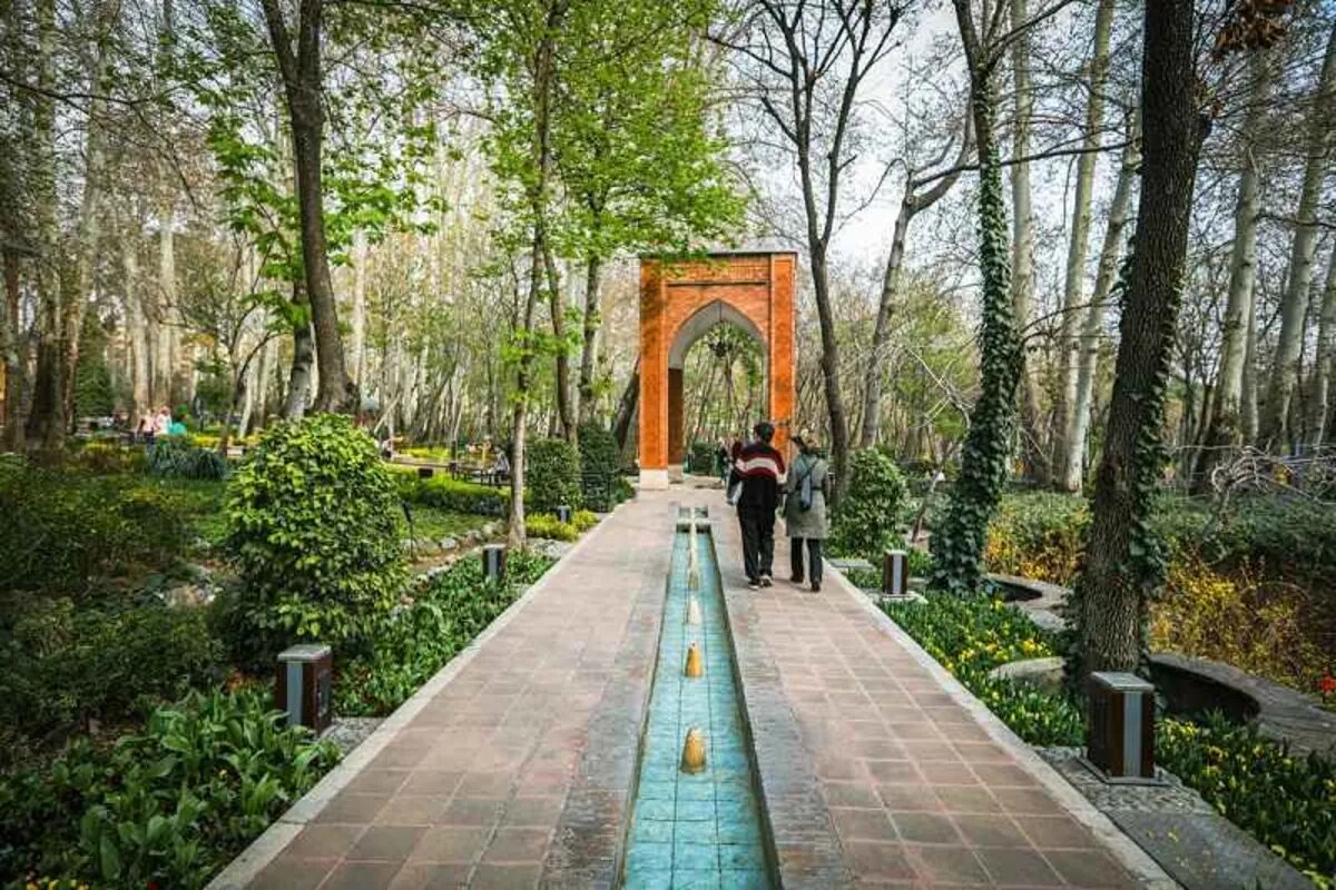 بوستان های مناسب برای گردشگری سالمندان کدامند؟+ جزییات