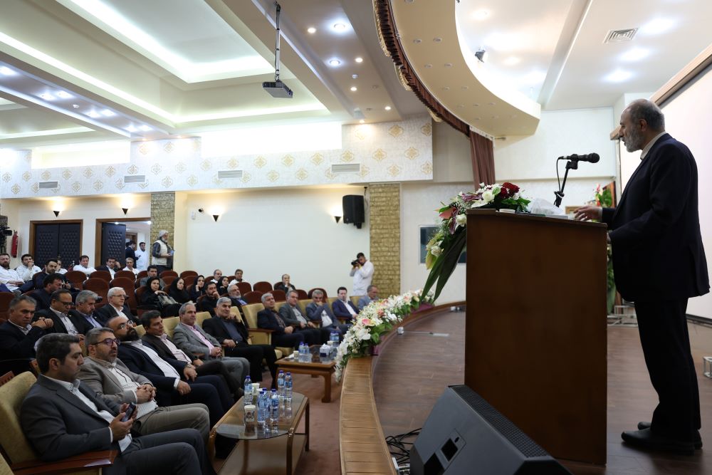 رونمایی محصول و افتتاح خطوط تولید جدید شرکت داروسازی دانا با حضور مدیرعامل هلدینگ آینده پویا