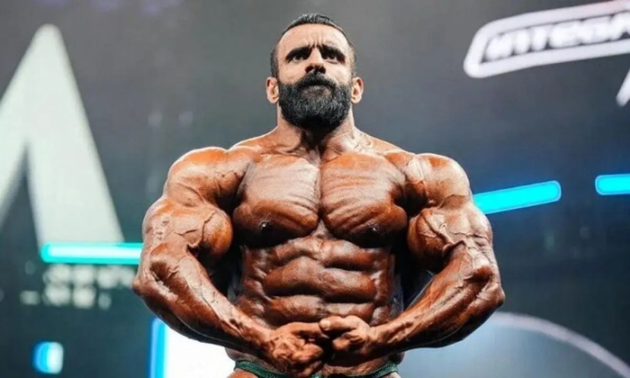 فیگورگیری انفرادی هادی چوپان در فینال مسترالمپیا+ فیلم