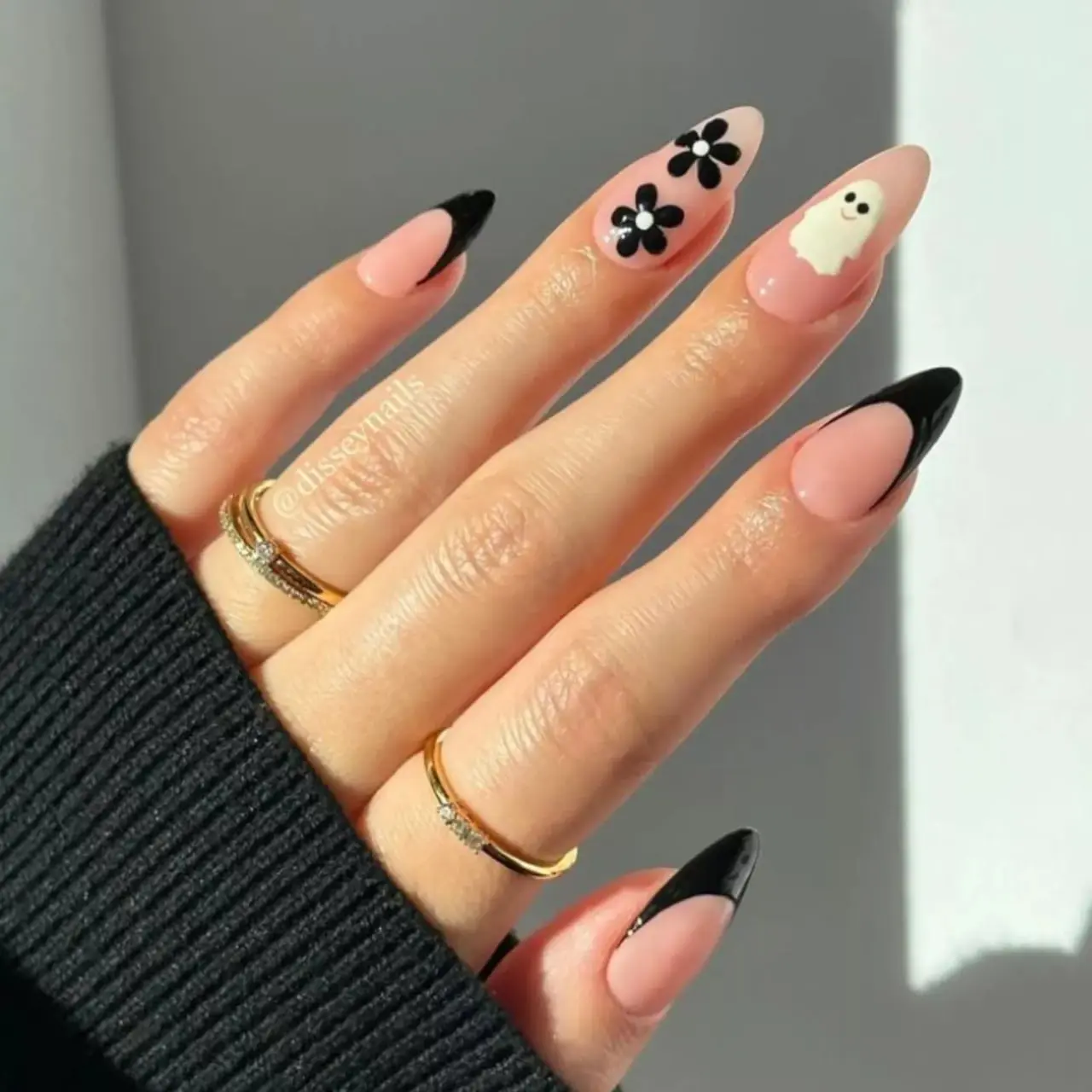 22