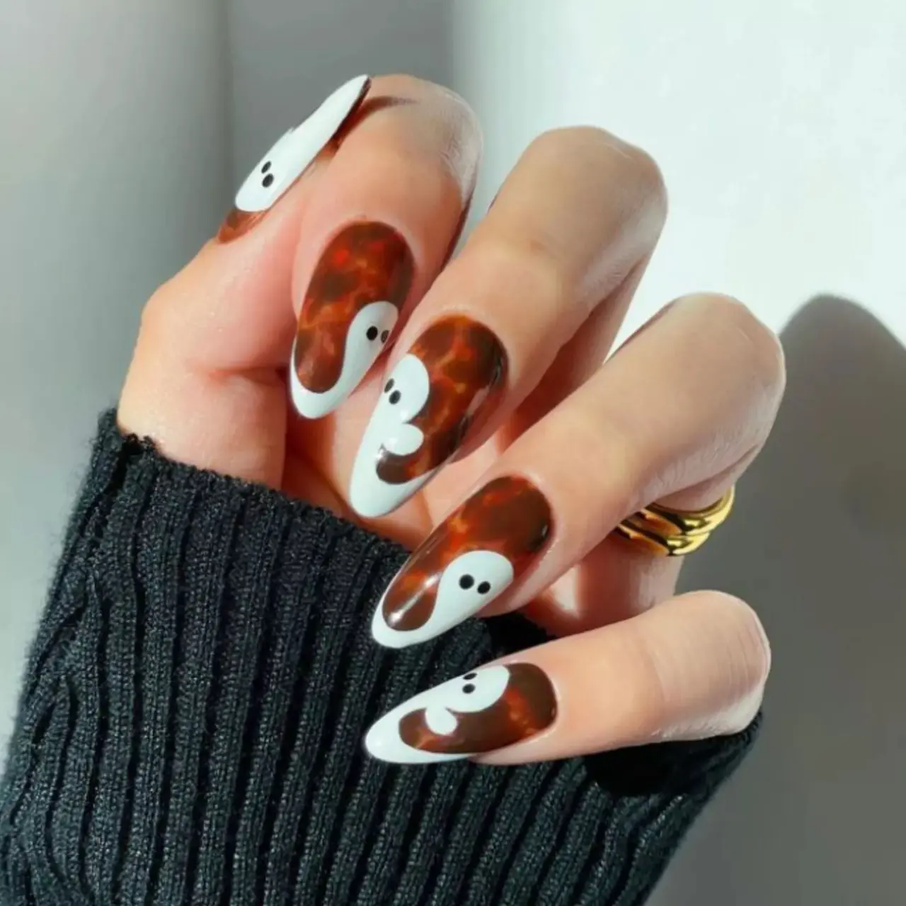 11