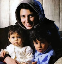 پسر قد بلند علی مصفا و لیلا حاتمی؛ شباهت باورنکردنی این پسر به مادرش+عکس