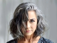 آیا رنگ ازدست‌رفته موها را می توان برگرداند؟