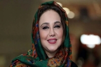 عکسی دیده نشده از سر و وضع بهنوش بختیاری در خیابانهای خارج+ عکس