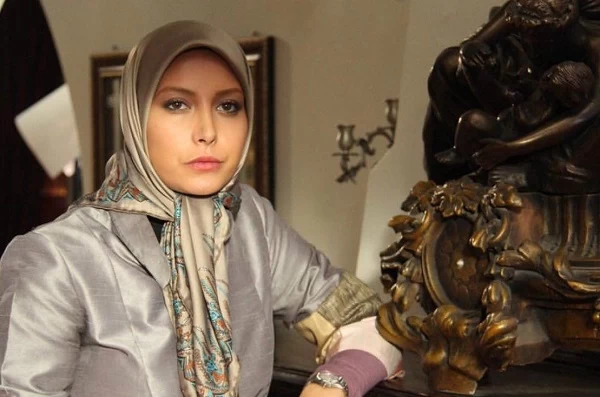 نگاهی به زندگی جنجالی فریبا نادری از بازیگری تا حواشی تازه