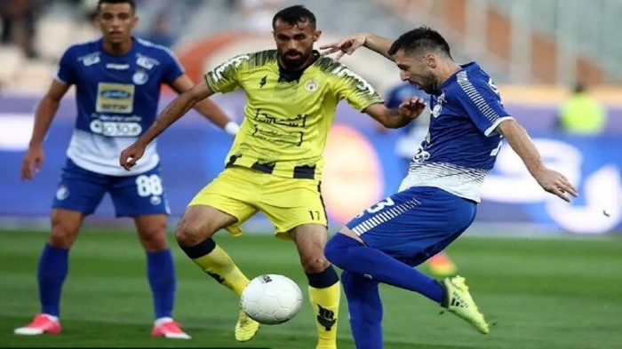 گزارش زنده: فجرسپاسی 0 - استقلال 0 + حواشی و گل ها