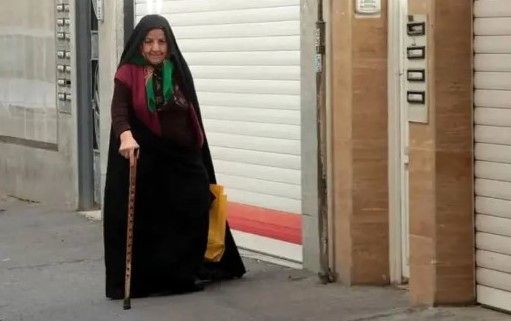 کسری جدید از حقوق بازنشستگان از آبان ماه | مبلغ قسط اول وام ضروری 50 میلیونی چقدر؟