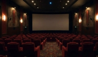 چرا صندلی سینماها قرمز است؟