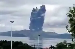 فوران عظیم آتشفشان تال در فیلیپین+ فیلم