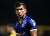 اعمال رفتار ستودنی کاپیتان استقلال در سفر به شیراز