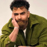 معین زد بدن عضلانی خود را به رخ کشید