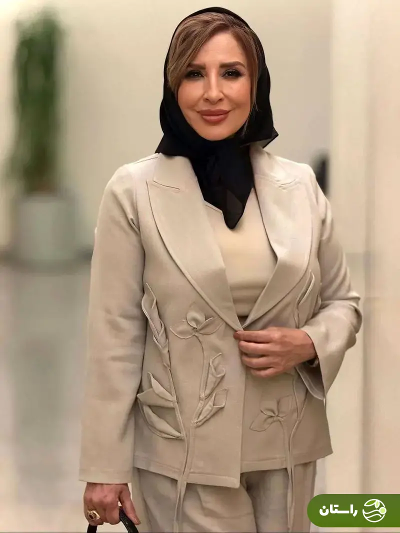 (تصاویر)  استایل مرجانه گلچین در کنسرت احسان نی‌زن