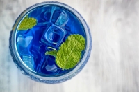 طرز تهیه سیروپ بلو کاراسائو در خانه