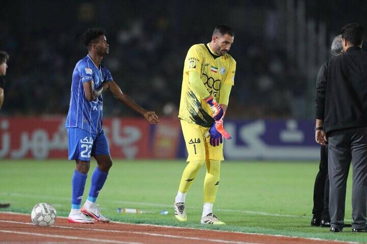 عالمی: دو بازیکن نقش تاثیرگذاری در تیم دارند/ یک ضعف استقلال پاجاست