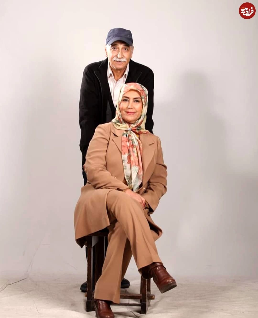 (عکس) تونل زمان؛ «کاریماما، ندیمه زلیخا» سریال یوسف پیامبر در کنار همسرش؛ سال 98
