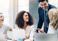 خنده و ارتباط اجتماعی؛ نسخه‌ای طبیعی برای سلامت که از مکمل‌ها پیشی می‌گیرد