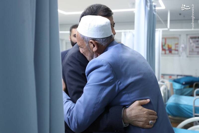 عیادت وزیر ورزش و جوانان از صابر کاظمی+ عکس