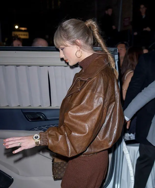 photo_2025-11-02_10-22-02