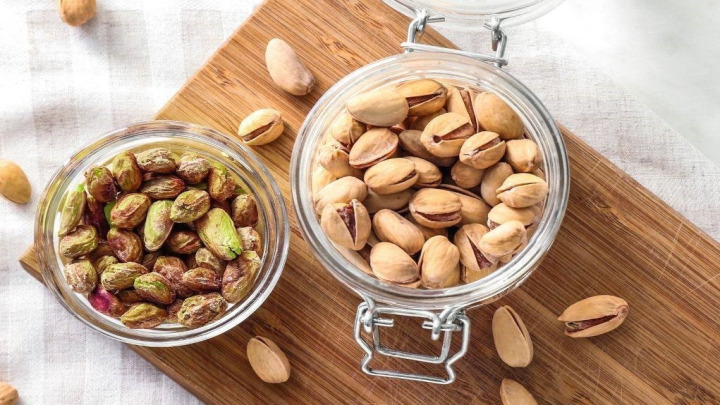 ظروف مناسب برای نگهداری آجیل