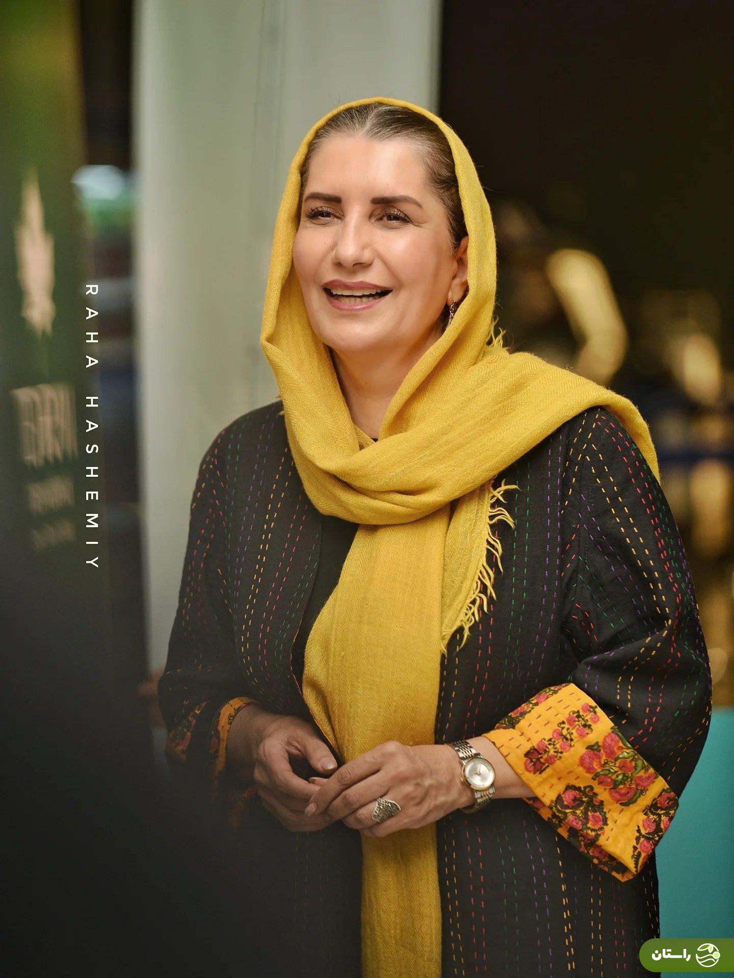 (عکس) تیپ سنتی «فریبا کوثری» با مانتوی سوزن‌دوزی در جشنواره فیلم کوتاه!