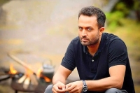 مصطفی زمانی: فضای مجازی شعور میخواد که من ندارم!+ فیلم